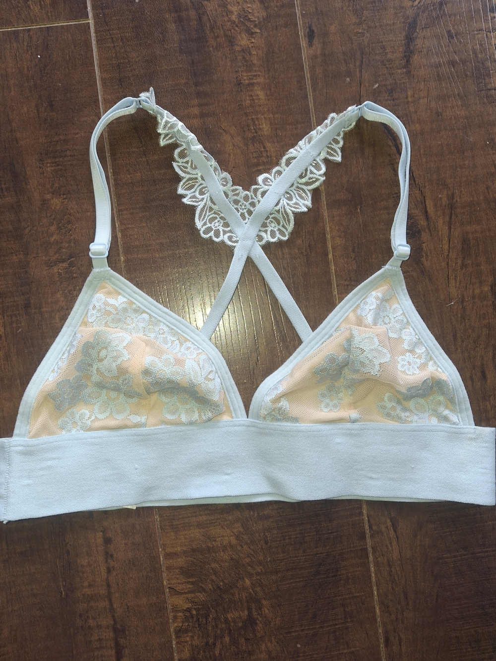 Victoria's Secret Pale Blue Lace Bralette with Peach Panels
